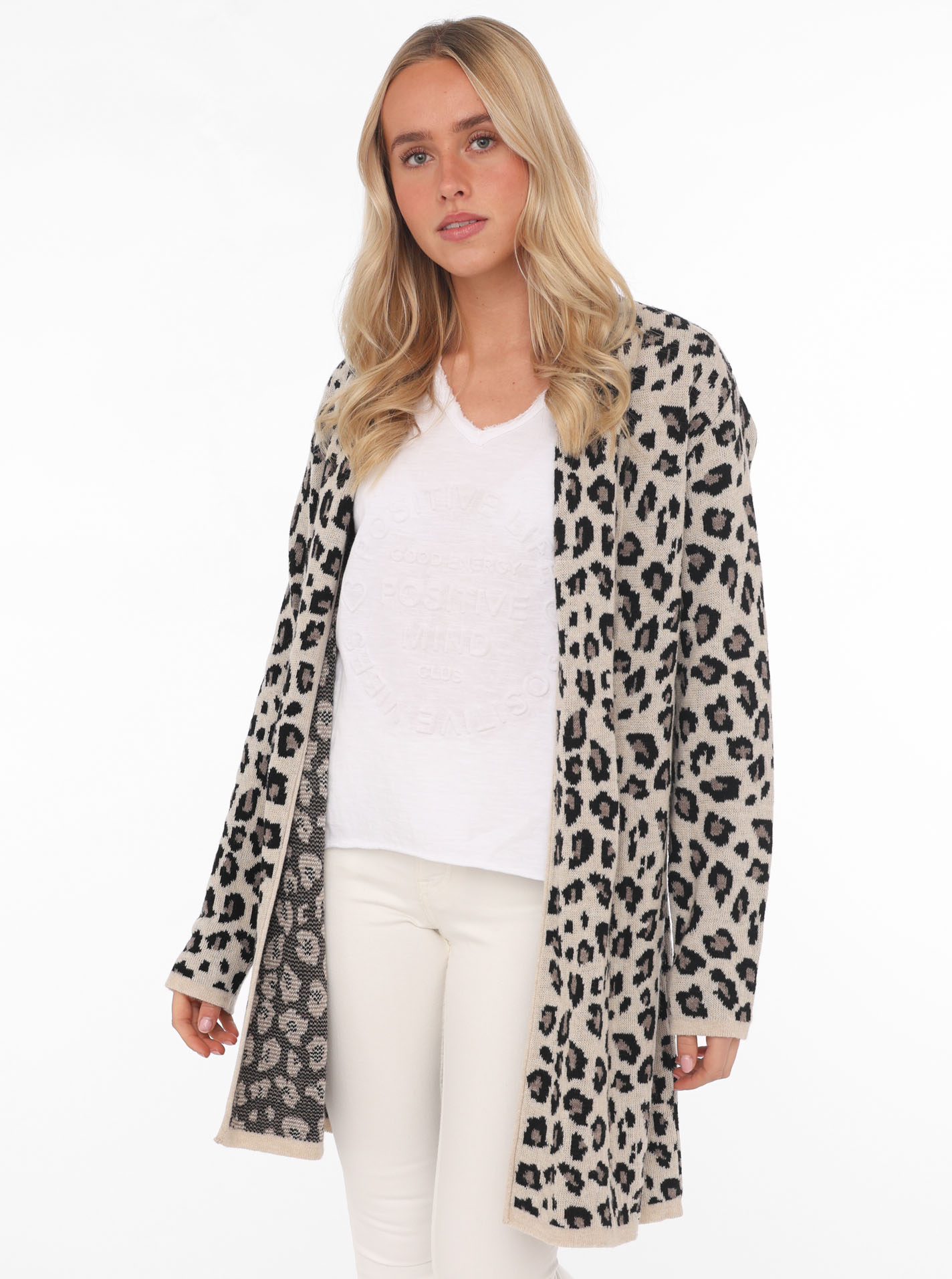 Zwillingsherz Cardigan »"Classic Leo Uni"«, mit Leo Muster Zwillingsherz Cardigan »"Classic Leo Uni"«, mit Leo Muster von zwillingsherz