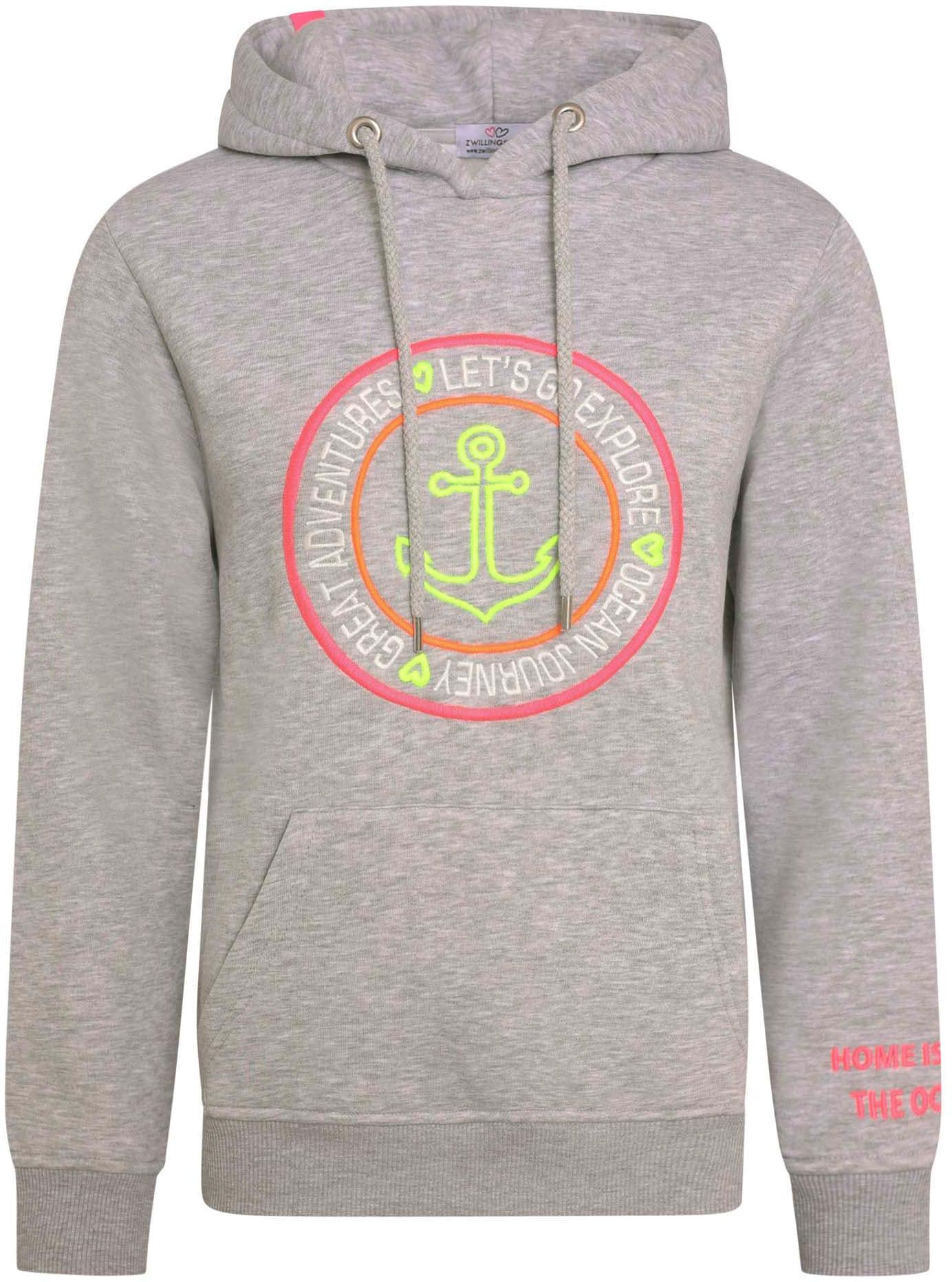 Zwillingsherz Kapuzensweatshirt, mit Ankeraufstick und neonfarbenen Details Zwillingsherz Kapuzensweatshirt, mit Ankeraufstick und neonfarbenen Details von zwillingsherz