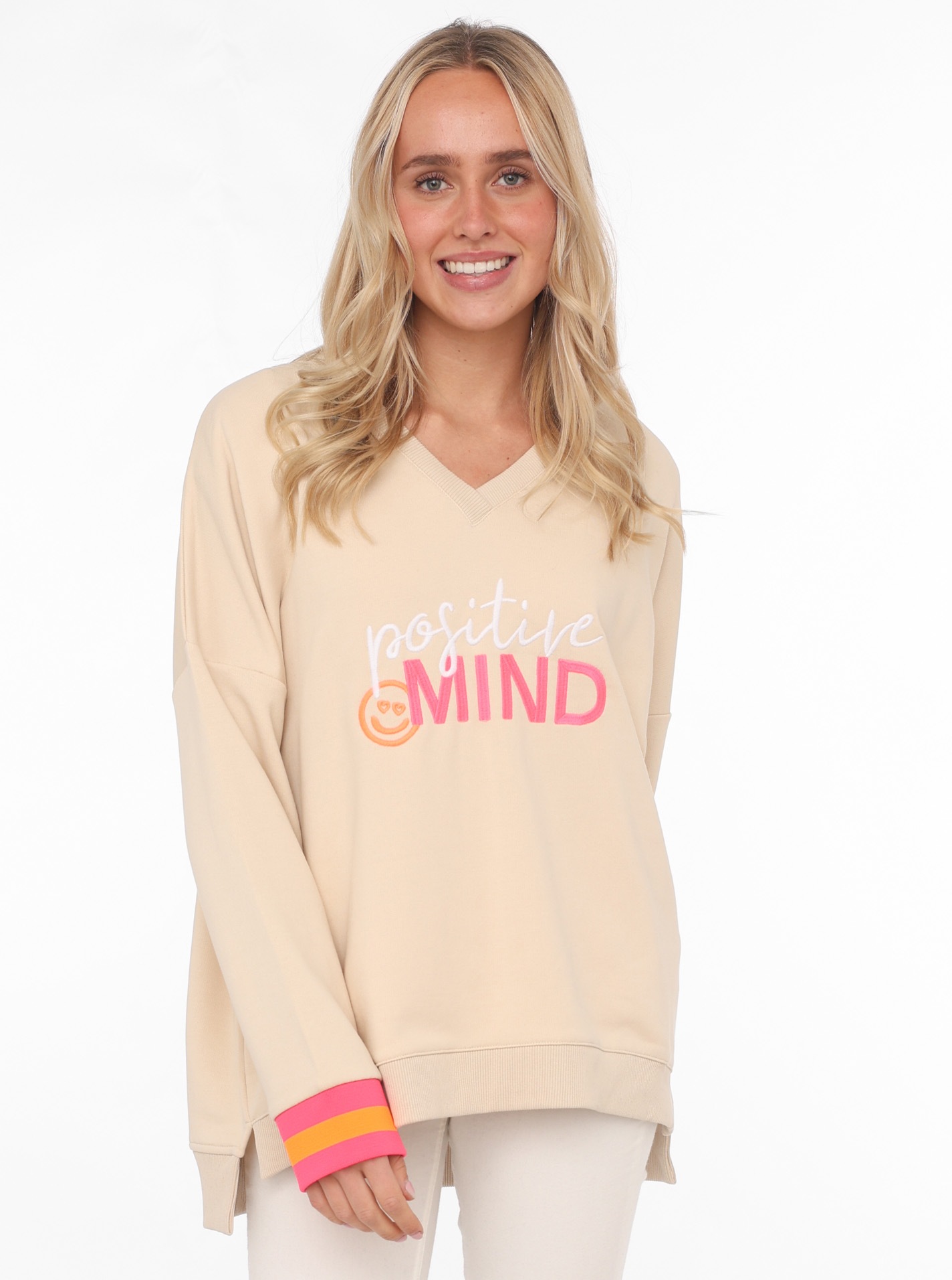 Zwillingsherz Sweatshirt, mit V-Ausschnitt, "Positive Mind"-Aufstick und neonfarbenen Bündchen von zwillingsherz